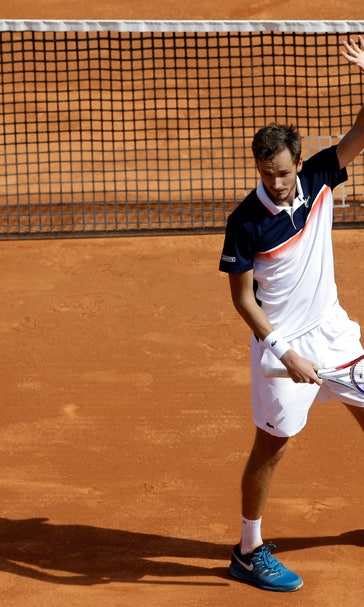 Unseeded Lajovic through to Monte Carlo semis